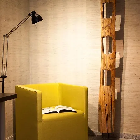Art Koerschen Otel